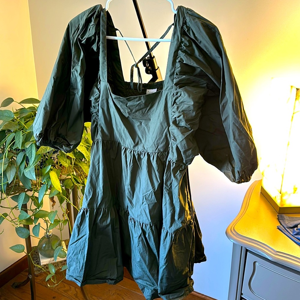 A new day women’s green dress